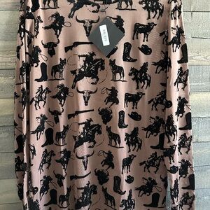 Merigold Kiss 3X Western Print Long Sleeve Shirt